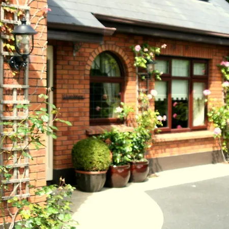 Dunaree Bed And Breakfast-2